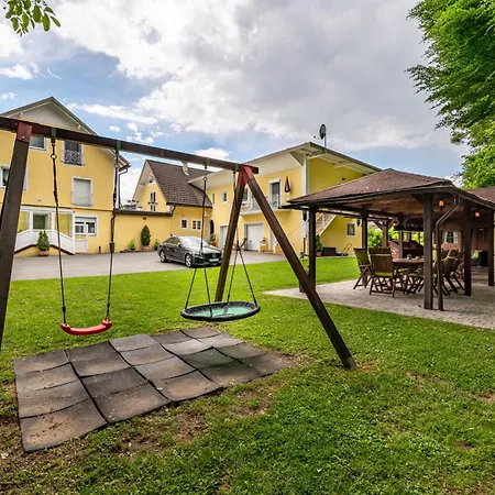 Ogris-1 By Interhome *